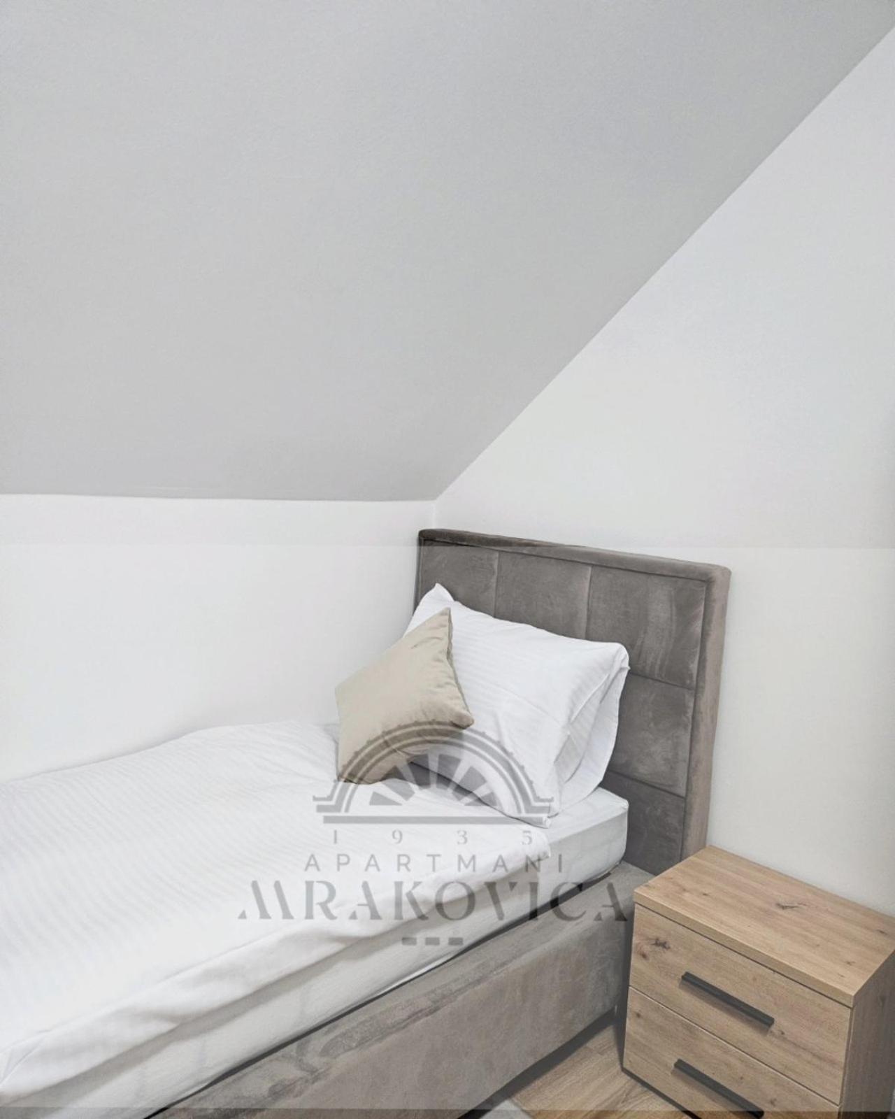 Appartement Mrakovica 1935 à Prijedor Extérieur photo